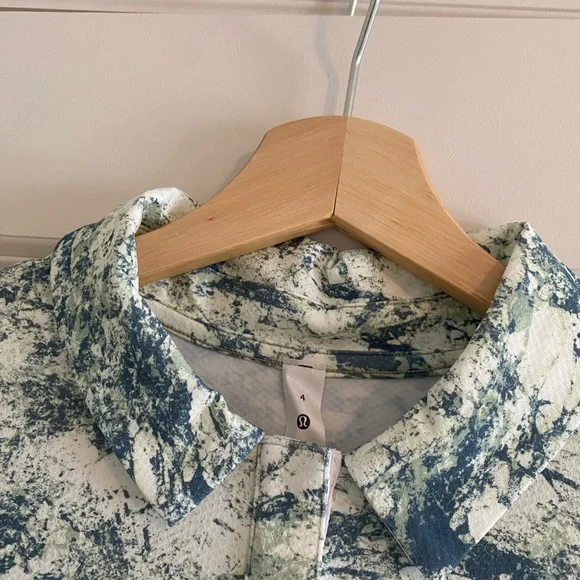 Lululemon Quick-Dry Short Sleeve Polo Shirt Size 4 CGGM - Picture 3 of 4